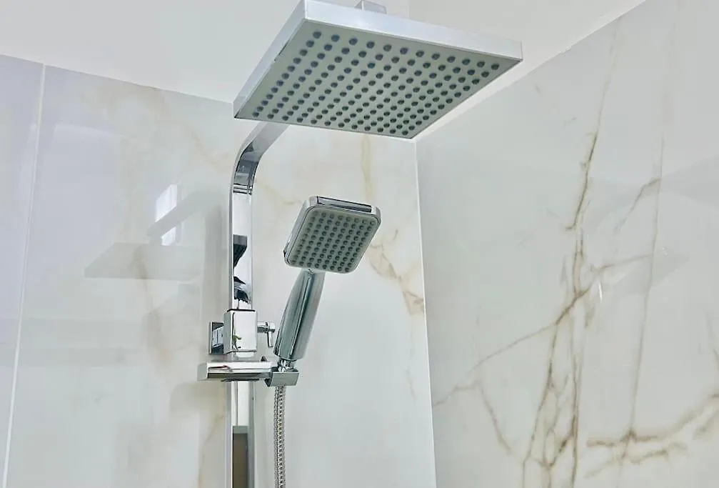 New And Elegant Apartment On The Navigli Netflix E Disney ميلان إيطاليا