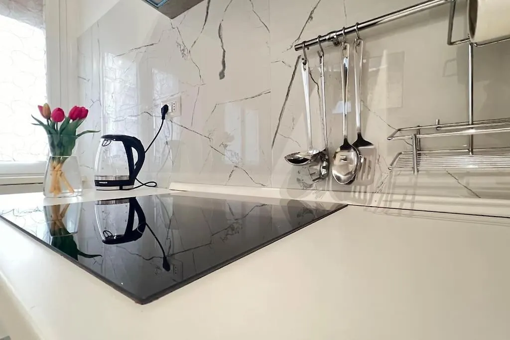 New And Elegant Apartment On The Navigli Netflix E Disney ميلان
