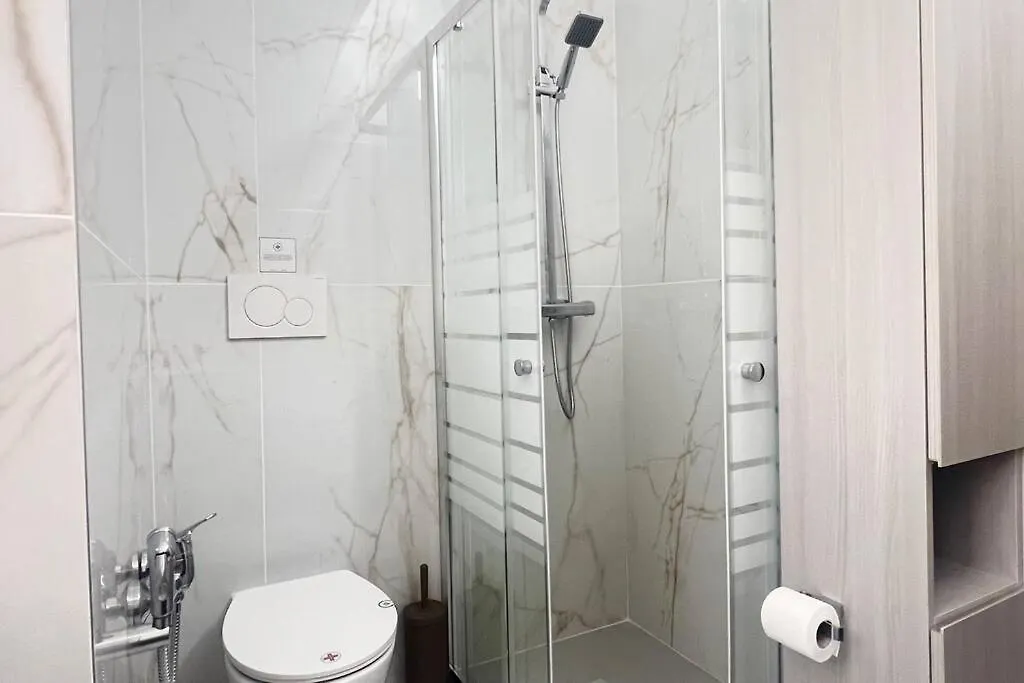 New And Elegant Apartment On The Navigli Netflix E Disney ميلان