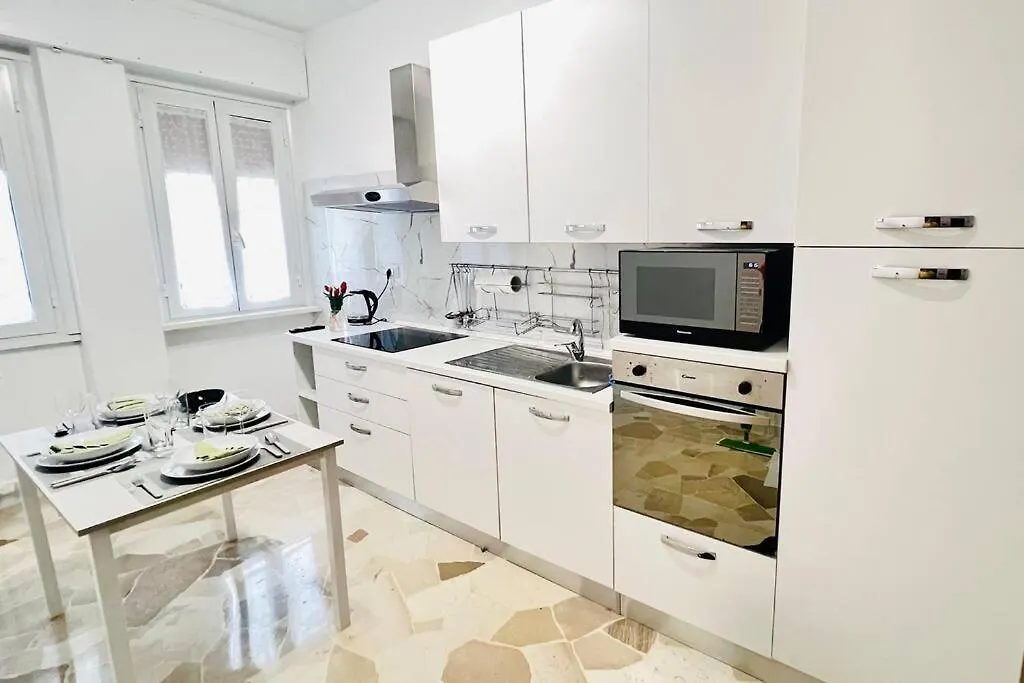 New And Elegant Apartment On The Navigli Netflix E Disney ميلان