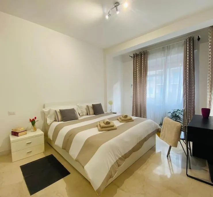 New And Elegant Apartment On The Navigli Netflix E Disney 米兰