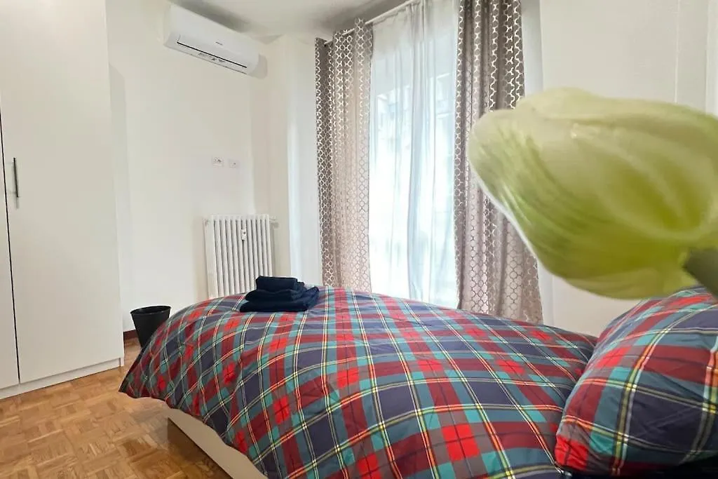 New And Elegant Apartment On The Navigli Netflix E Disney 米兰